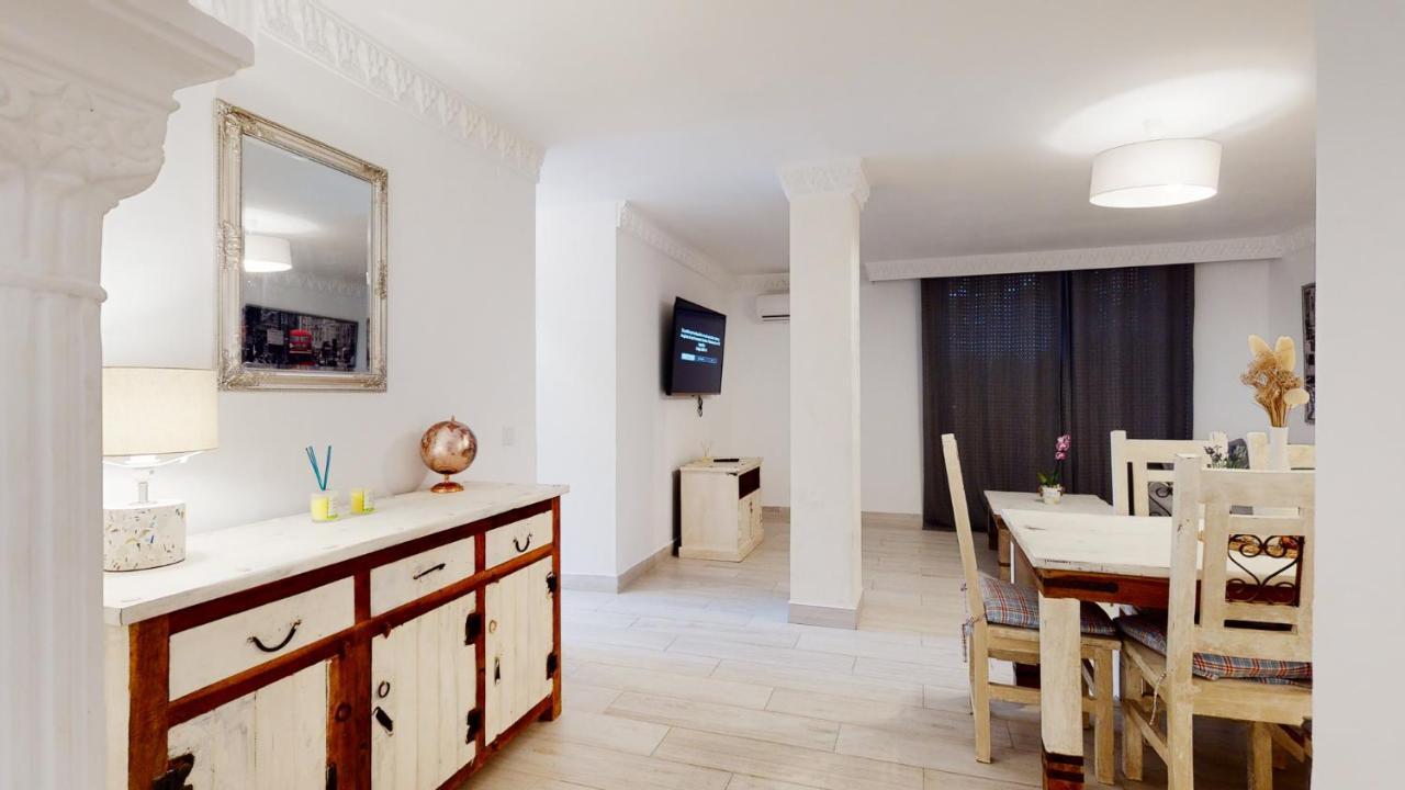 בנאלמדנה Majestic Villa By The Beach Heated Private Pool & Jacuzzi מראה חיצוני תמונה