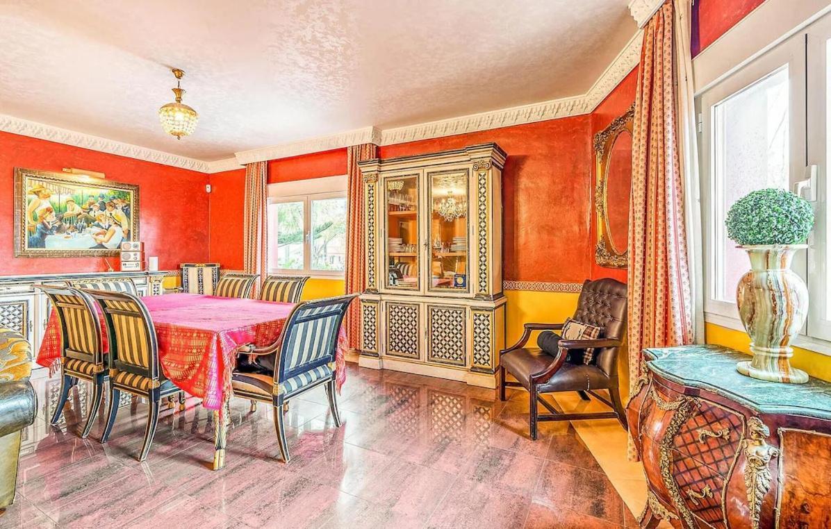 בנאלמדנה Majestic Villa By The Beach Heated Private Pool & Jacuzzi מראה חיצוני תמונה